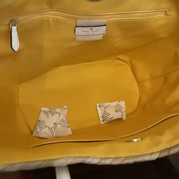 kate spade Bags Kate Spade Honey Bee Straw Shoulder Tote Bag New 222 459 Yellow Brown White